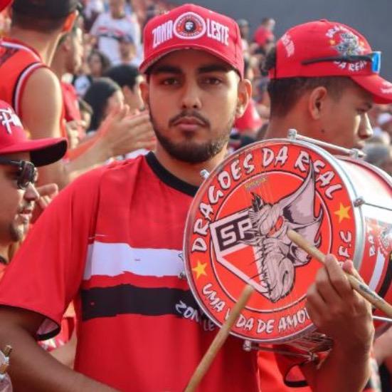 RICARDO-RICARDO_DRAGOES