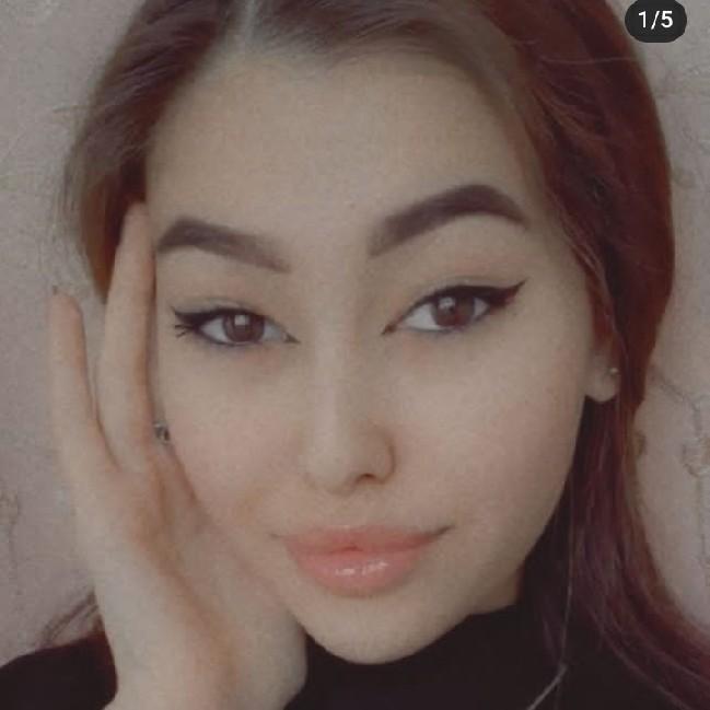 Arzu Selbi