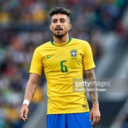 alex telles