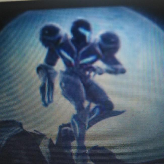 Samus sombre