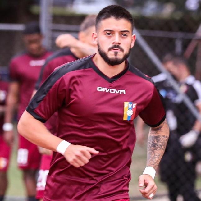 Júnior Moreno