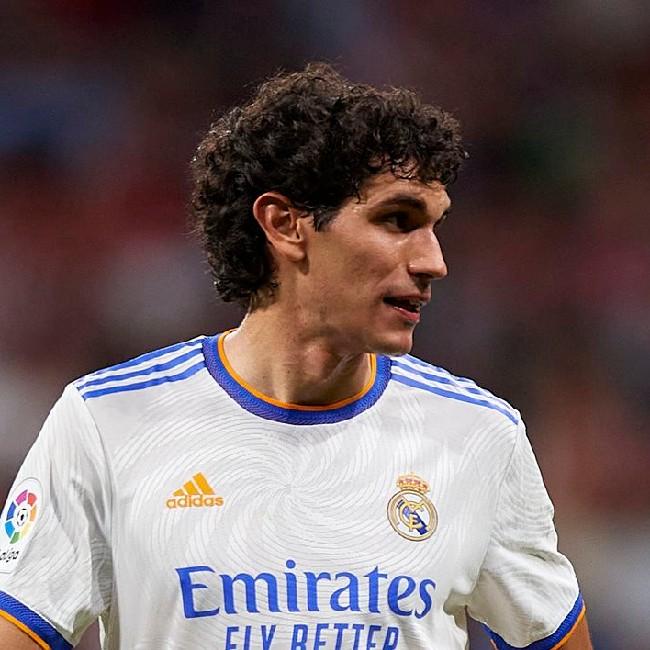 .J.Vallejo