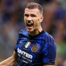 >E.Dzeko