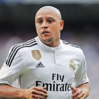 (LE) Roberto Carlos