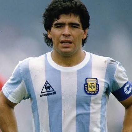 (SA) Maradona