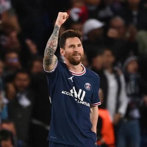 (CA) Lionel Messi