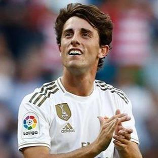 À. ODRIOZOLA