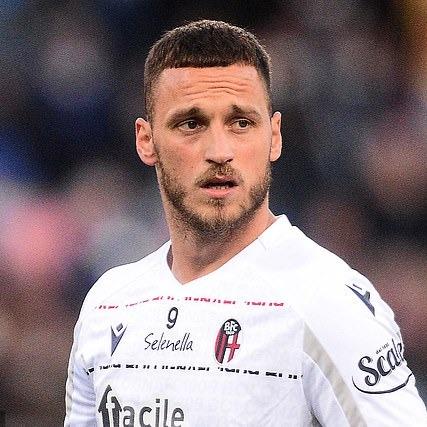 M. ARNAUTOVIC