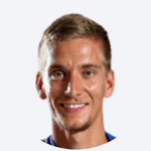 Dennis Praet