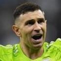 Simón