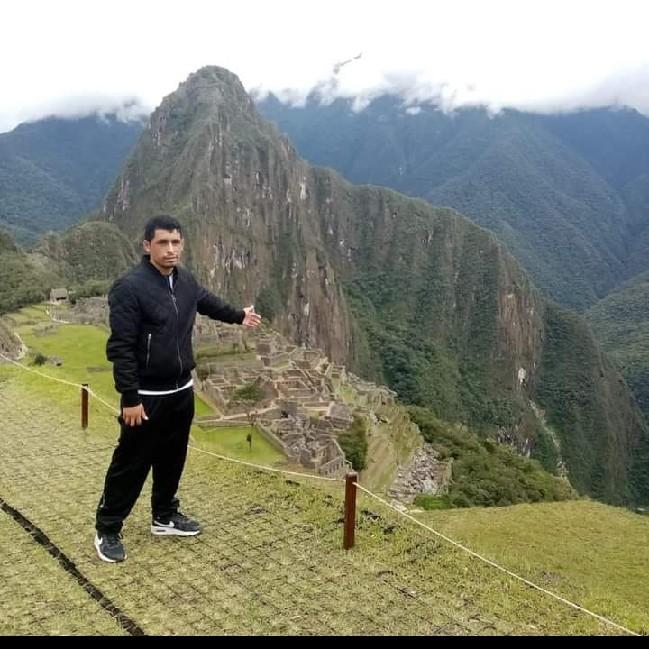 Luis zapata