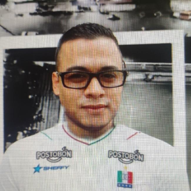 LUIS FELIPE BETANCURT  13