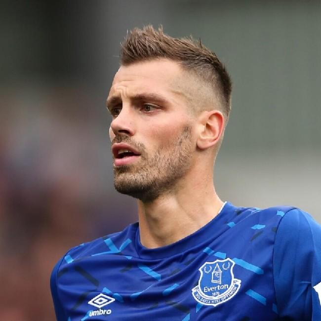 M. Schneiderlin