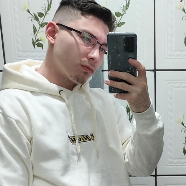 ID: 298054 Nick: HK ZUERINHA