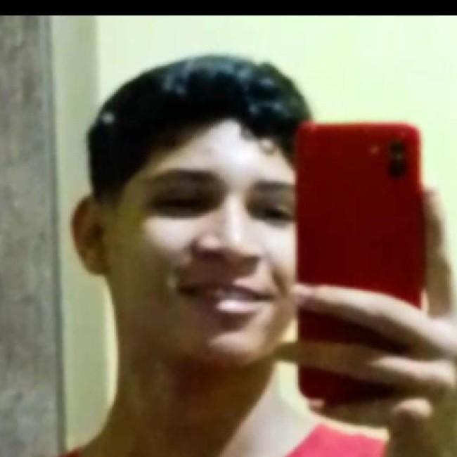 EWERTON SILVA DAMASCENA