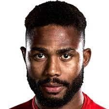 Emmanuel Dennis
