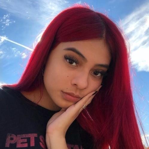 Amanda                                              meio titular