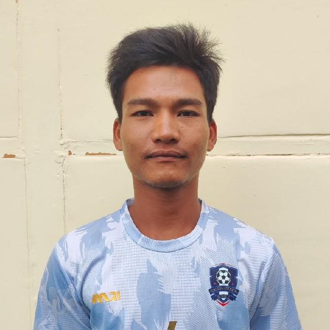 ရဲရင့်​မောင်