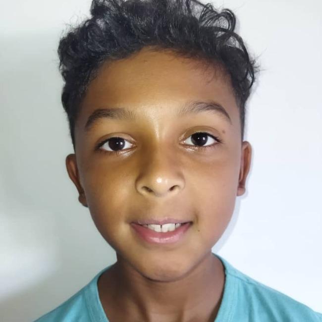 FABIÁN ANDRÉS DOMÍNGUEZ MANZI