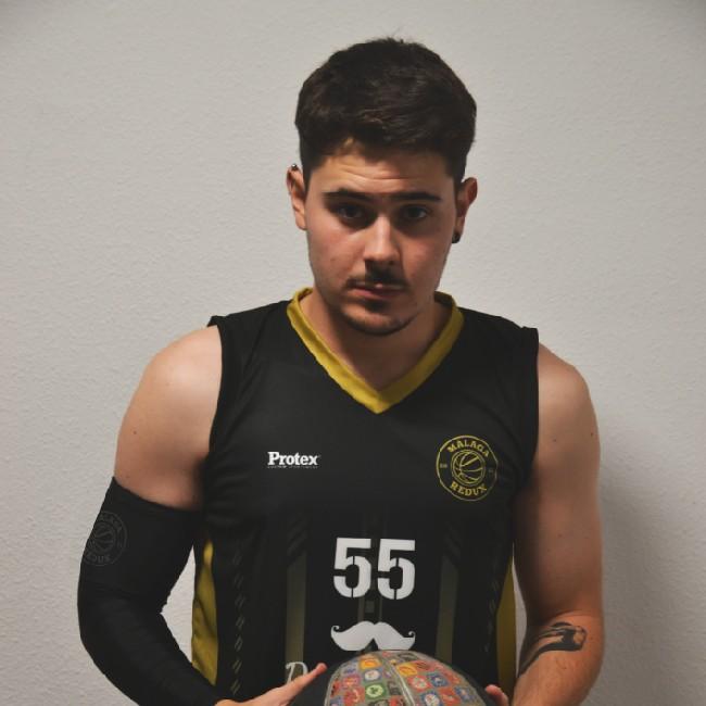 DANIEL ROBERTO
