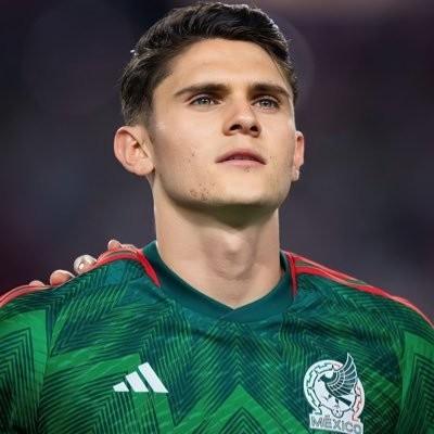 Israel Reyes🇲🇽