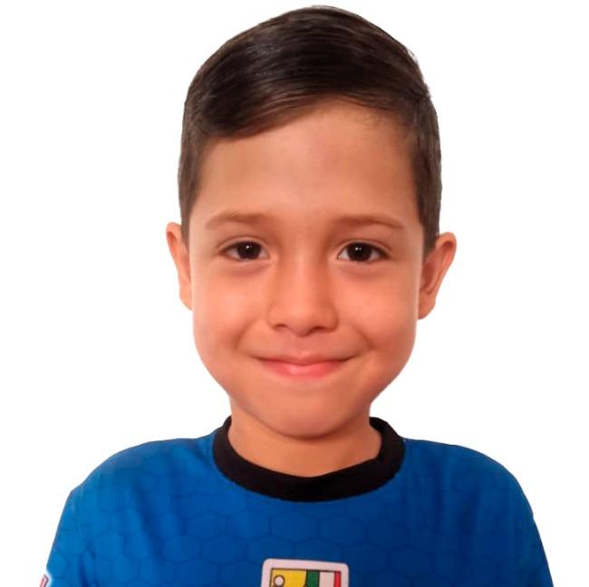 CARLOS ALESSANDRO PÉREZ ZAMBRANO