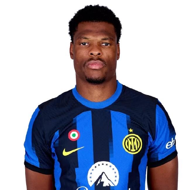 Denzel Dumfries