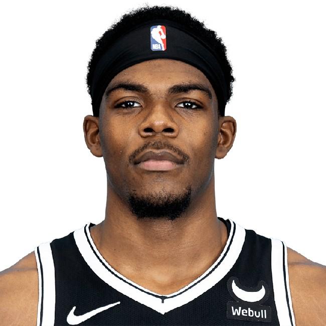 Day'Ron Sharpe
