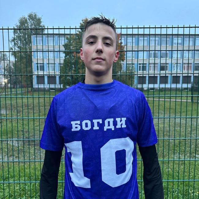 Богдан Белозор