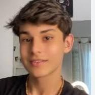 Antoni                                              meio titular