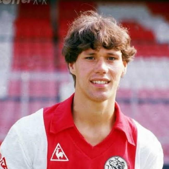 Van Basten(ST)