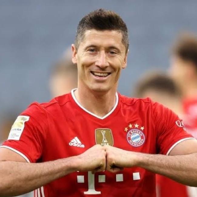 Lewandowski(ST)