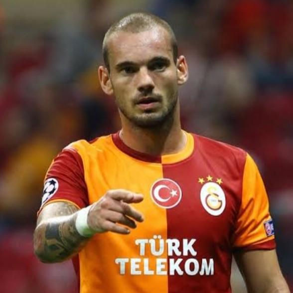 Sneijder(CAM)