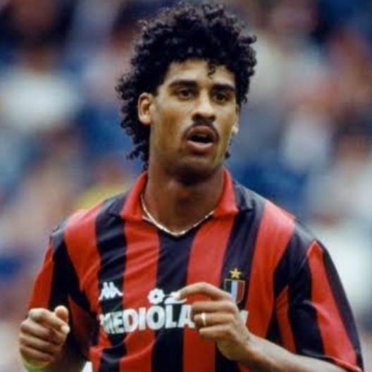 Rijkaard(CDM)