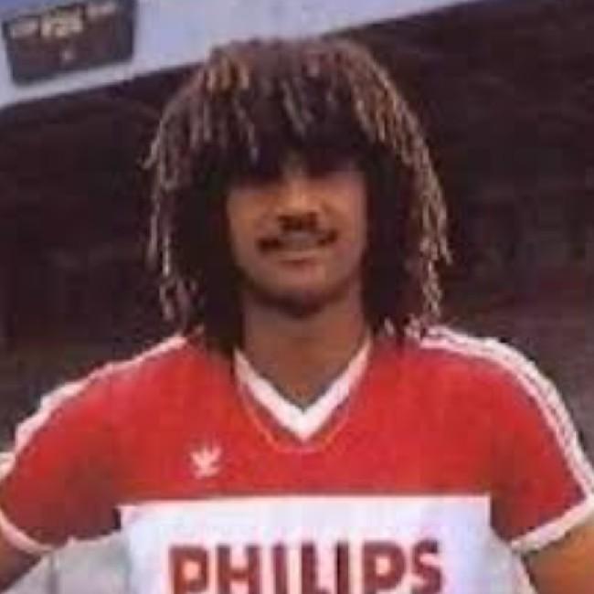 Gullit(CF)