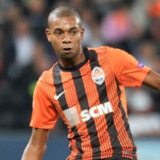 Fernandinho(CM)