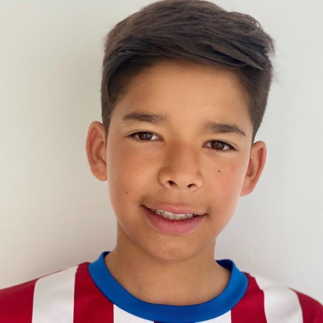 santiago villagomez canela