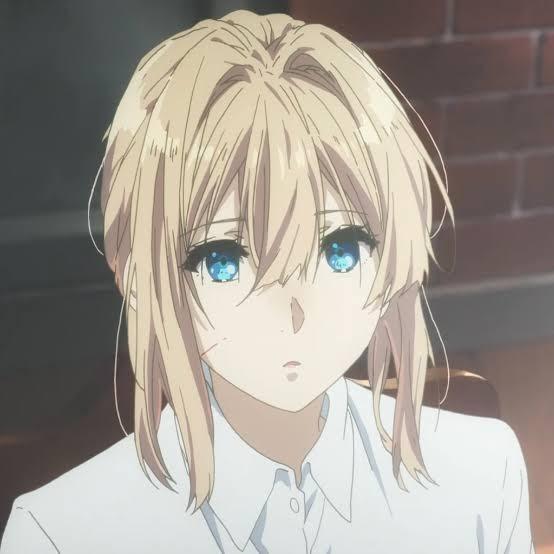 Violet Evergarden (72°)