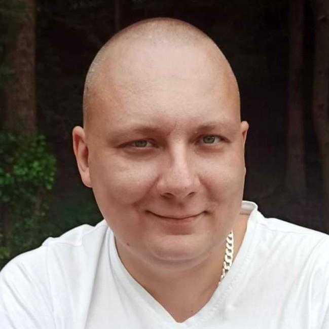 Rez. Mateusz Buszkiewicz