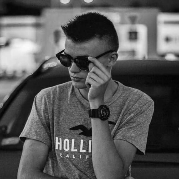 6. Tomek Witowski