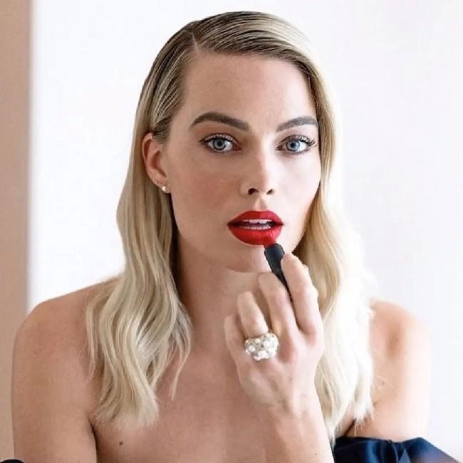 Margot Robbie