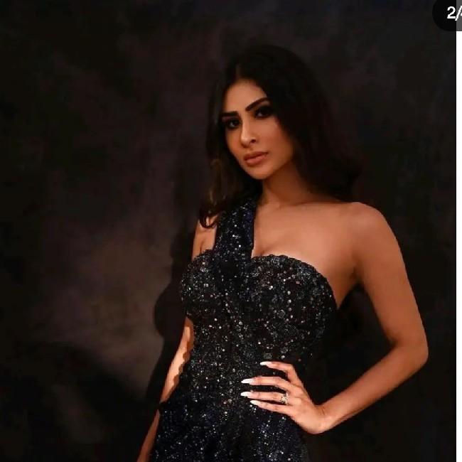 Mouni Roy