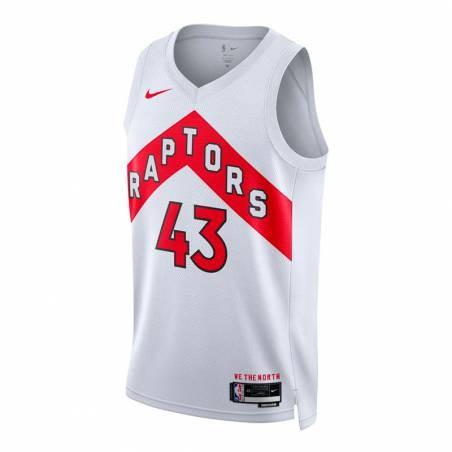 J. Poeltl ( C )