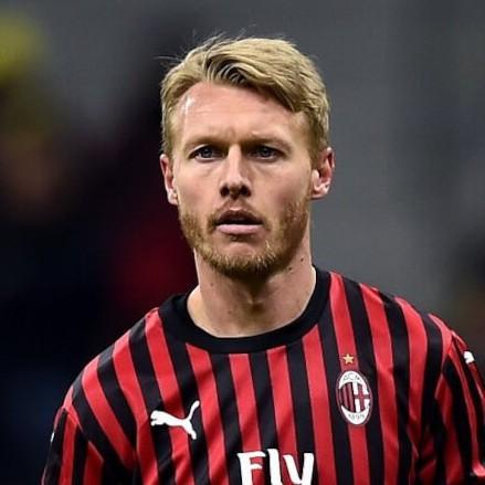 Simon Kjær