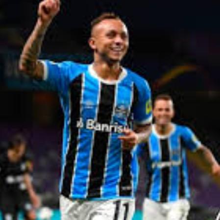 Milan Aveiro