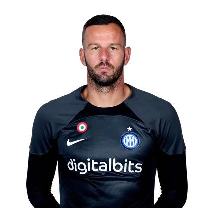 S. Handanovic