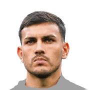 L. Paredes