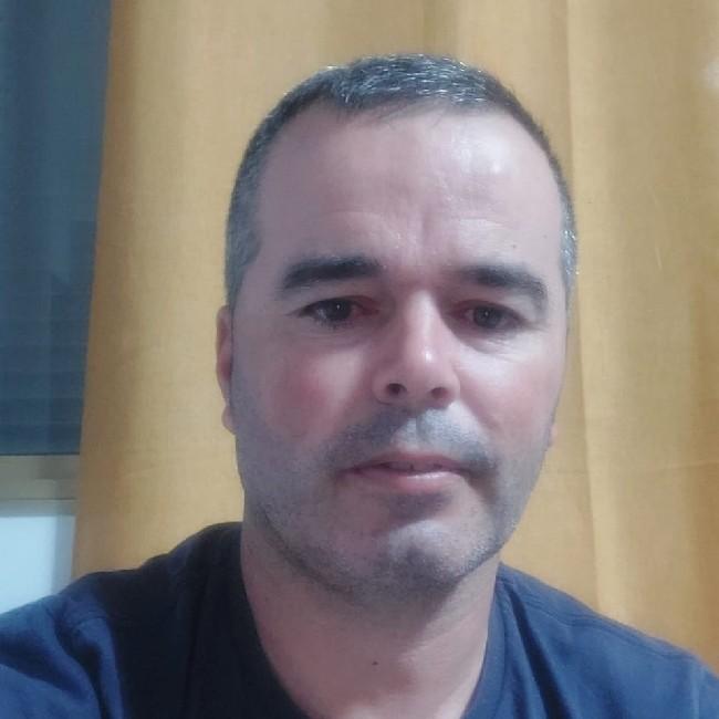 GUSTAVO SANTANA