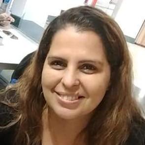 Claudia Santos
