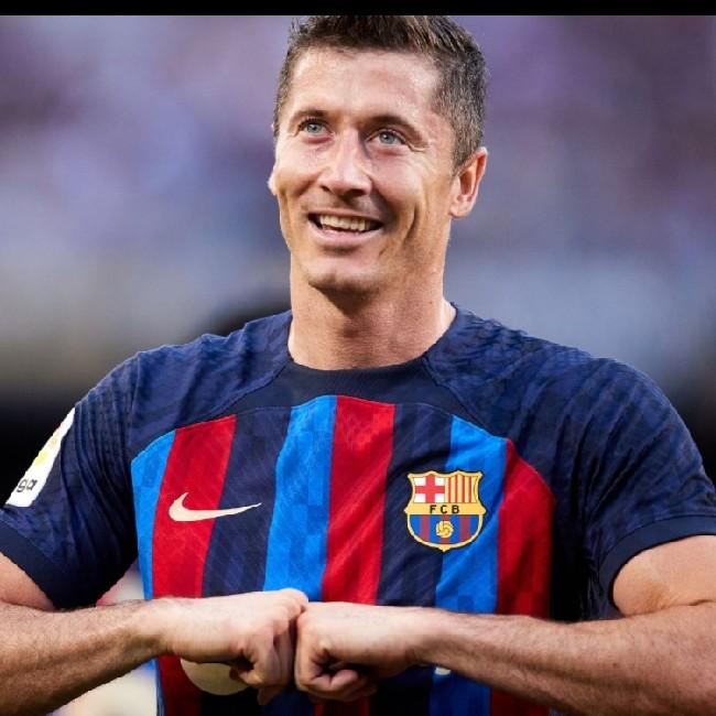 R. Lewandowski
